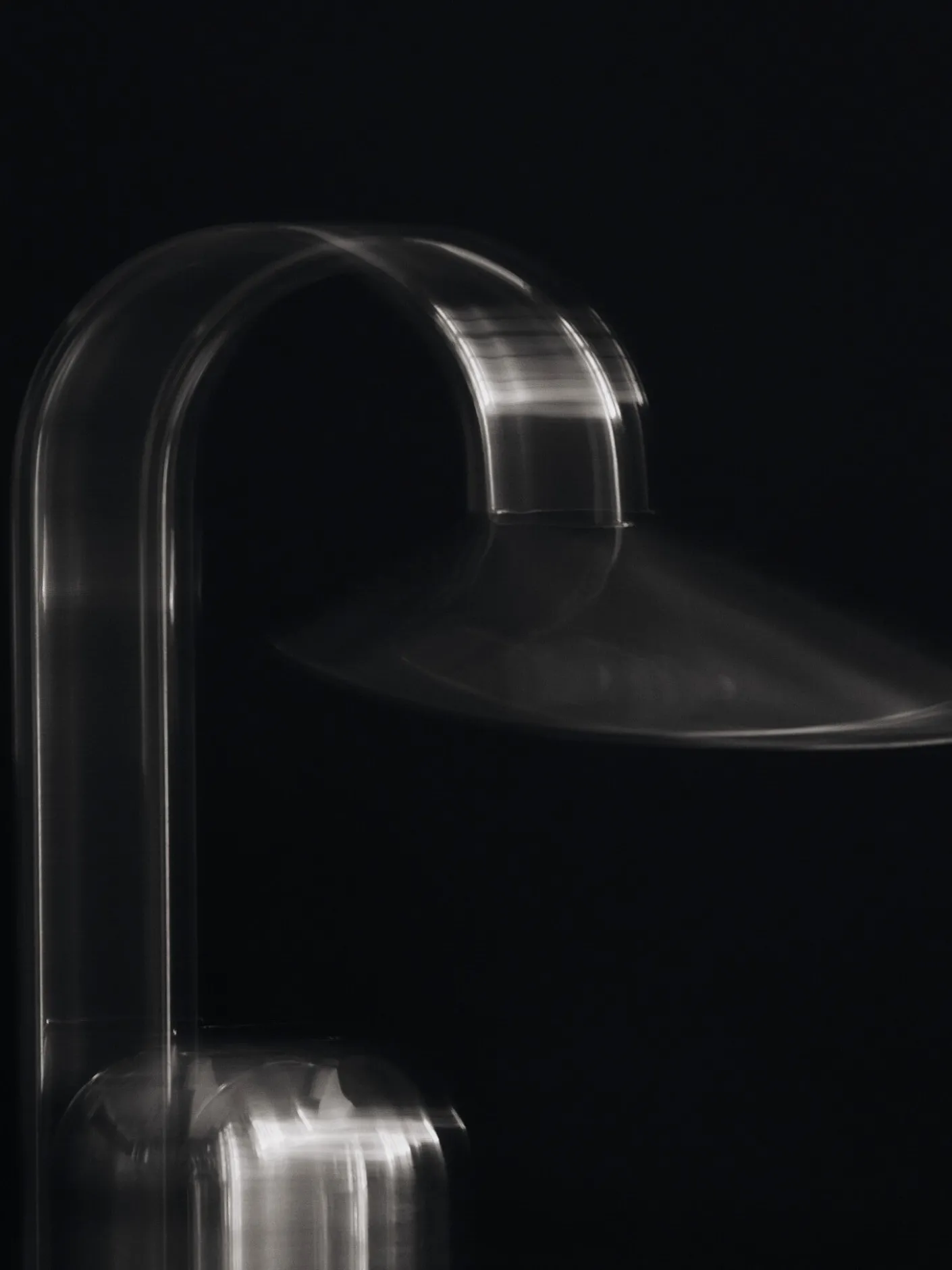 Arum Portable Lamp