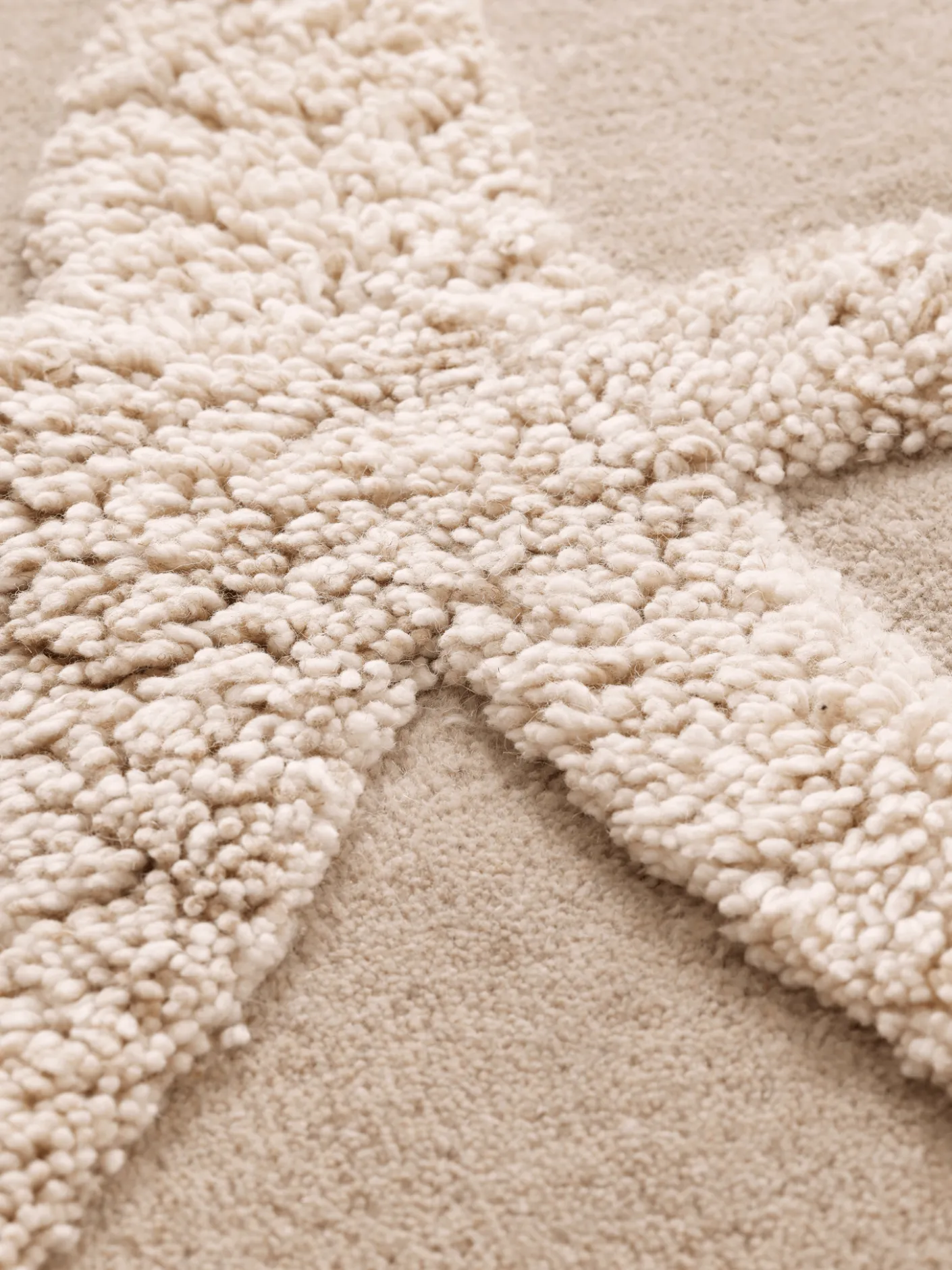 Kove Tufted Rug