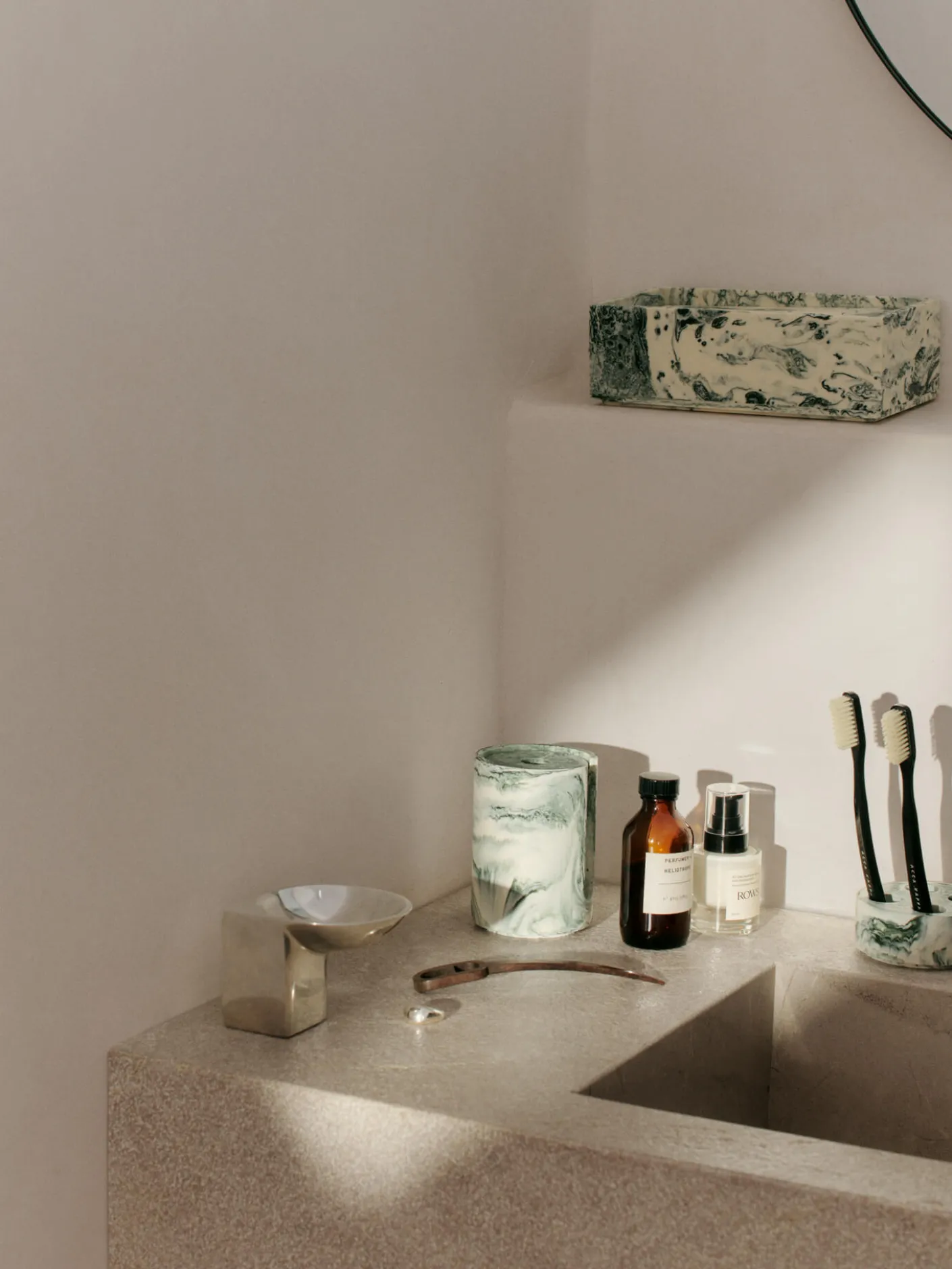 Mist Tissue Box