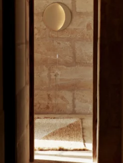 Neba Wall Lamp