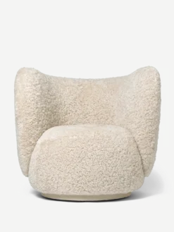 Rico Lounge Chair - Sheepskin