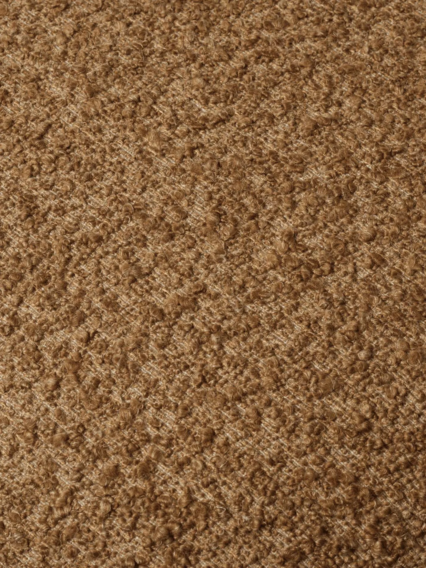 Rico Lounge Chair - Swivel - Raw Bouclé
