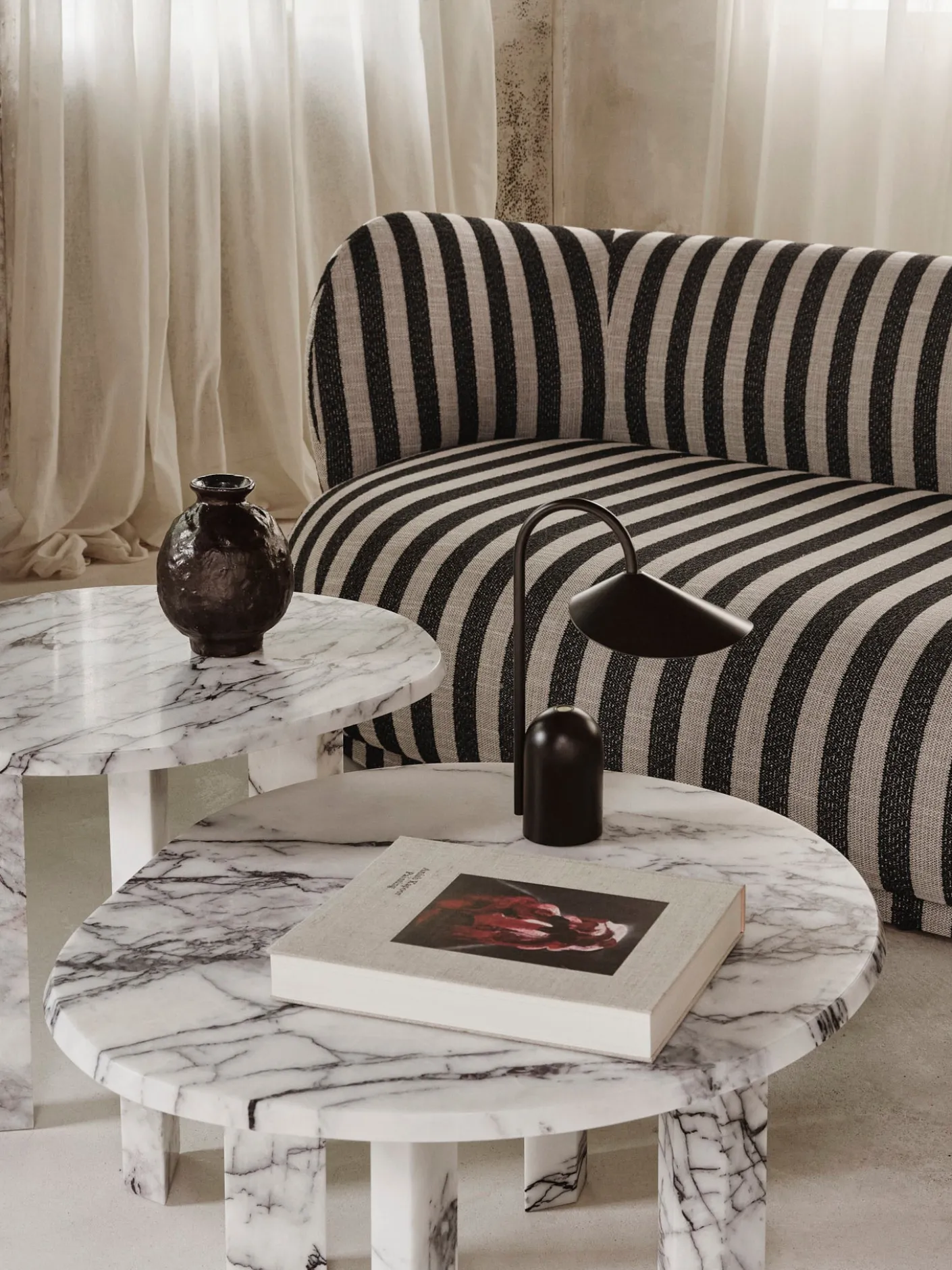 Taula Coffee Table